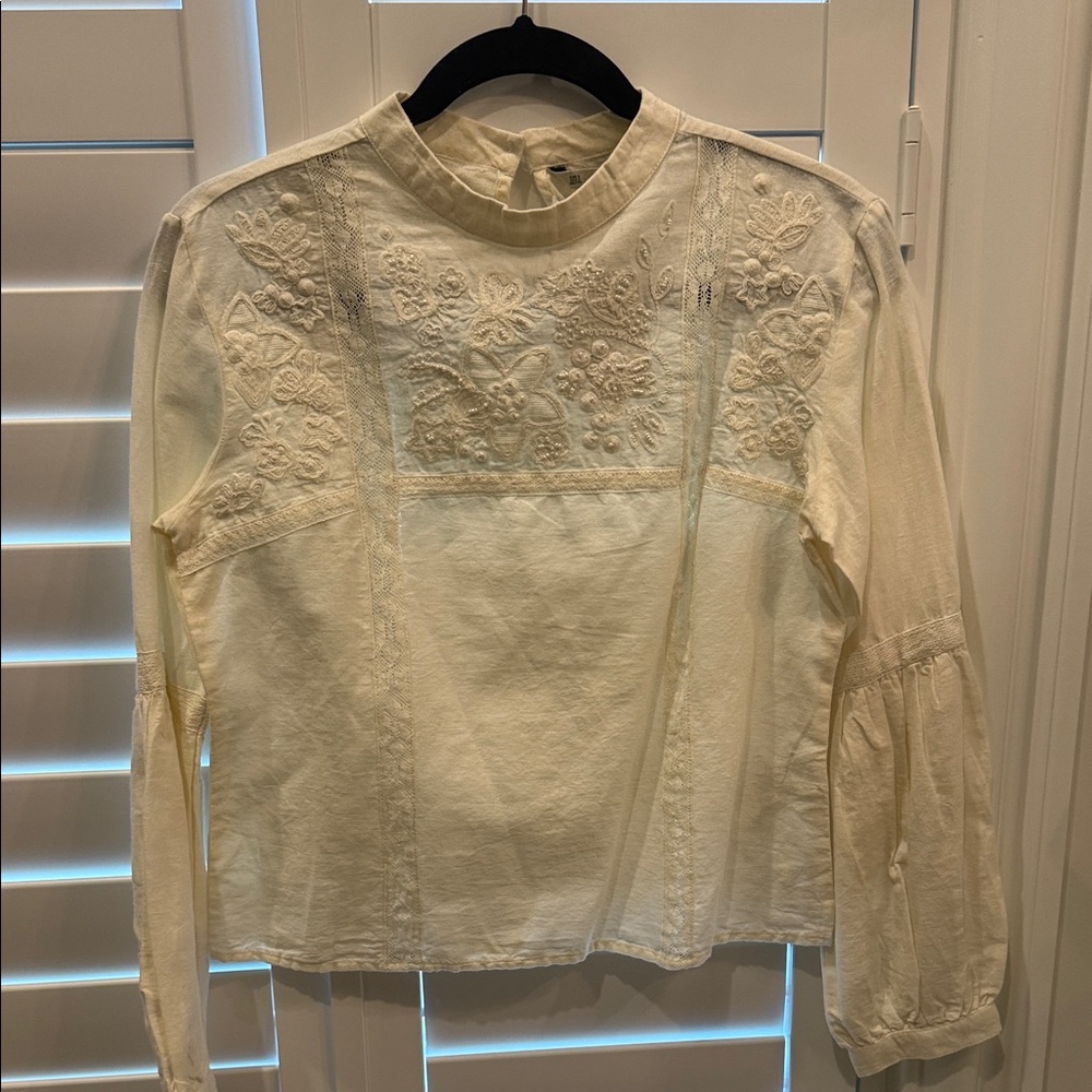 Zara - NWT Cream Embroidered Blouse